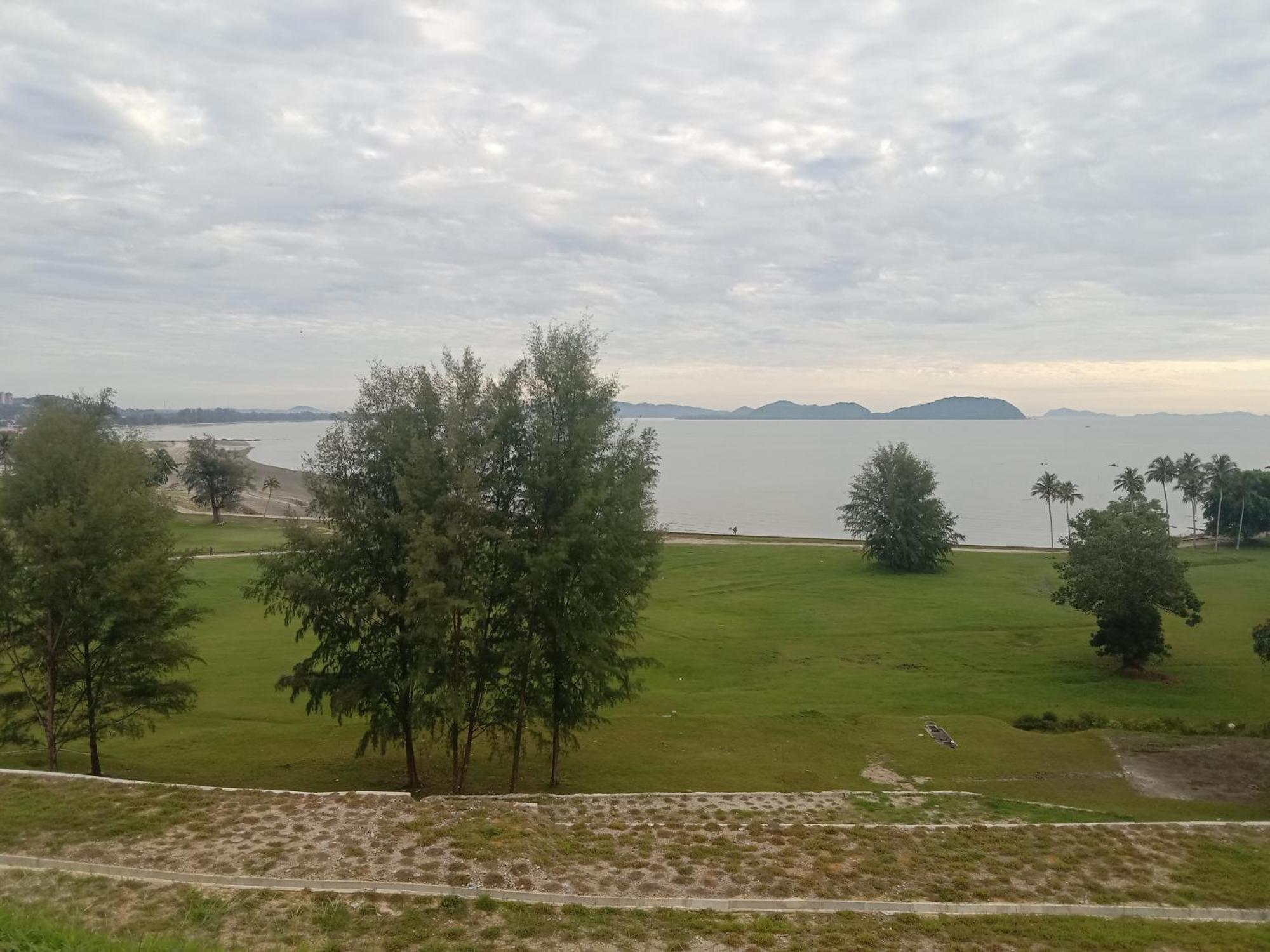 Muallim Home Mersing Extérieur photo