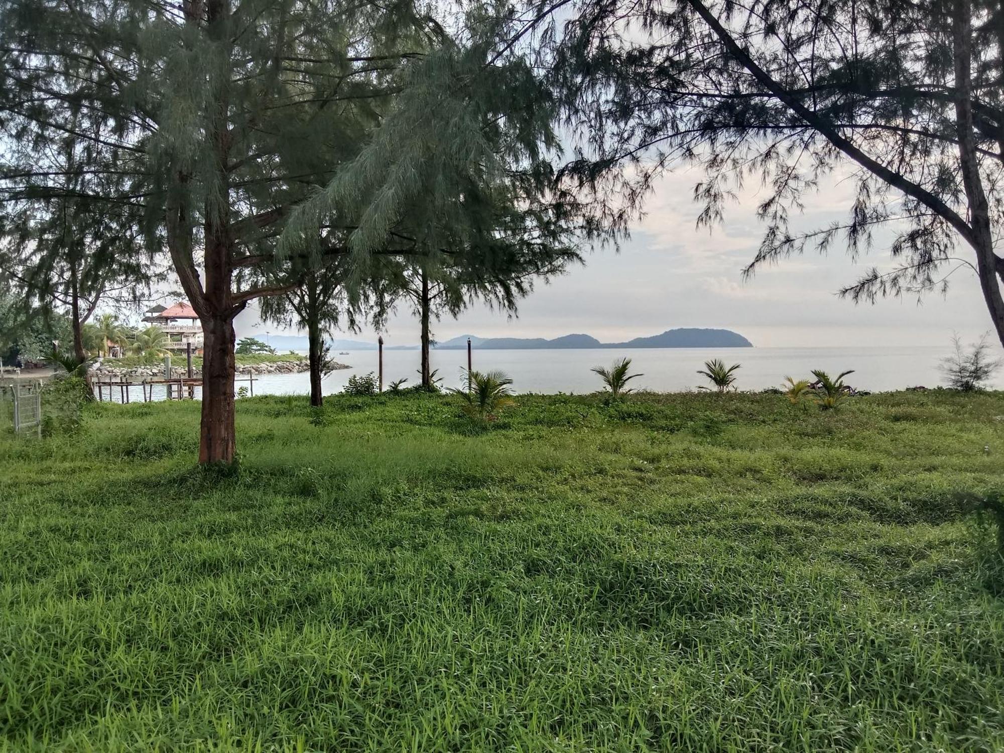 Muallim Home Mersing Extérieur photo